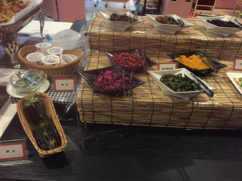 甲府皇冠山酒店 甲府市 外观 照片